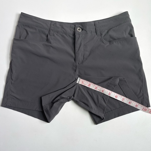 Patagonia Quandary 5" Hiking Shorts in Forge Grey/Charcoal Size 4 - Picture 14 of 17